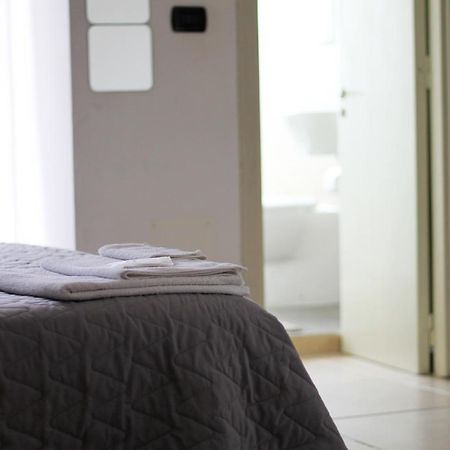 B&B Duca Lecce Bagian luar foto