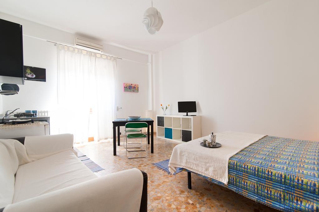 B&B Duca Lecce Bagian luar foto