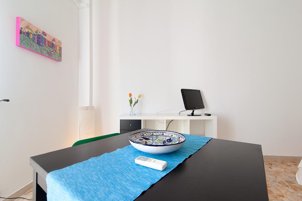 B&B Duca Lecce Bagian luar foto