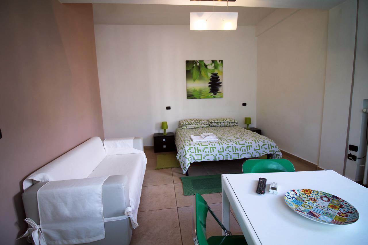 B&B Duca Lecce Bagian luar foto