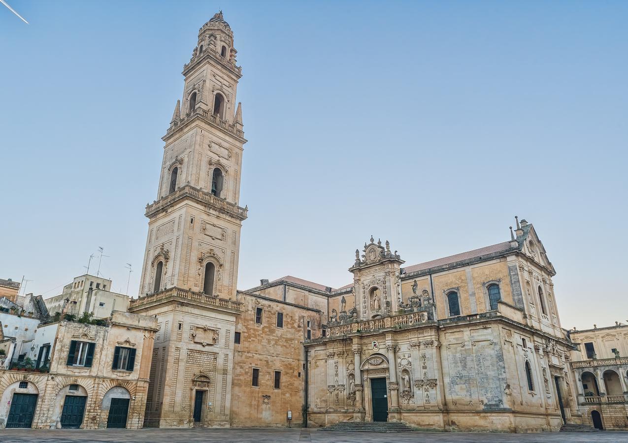 B&B Duca Lecce Bagian luar foto