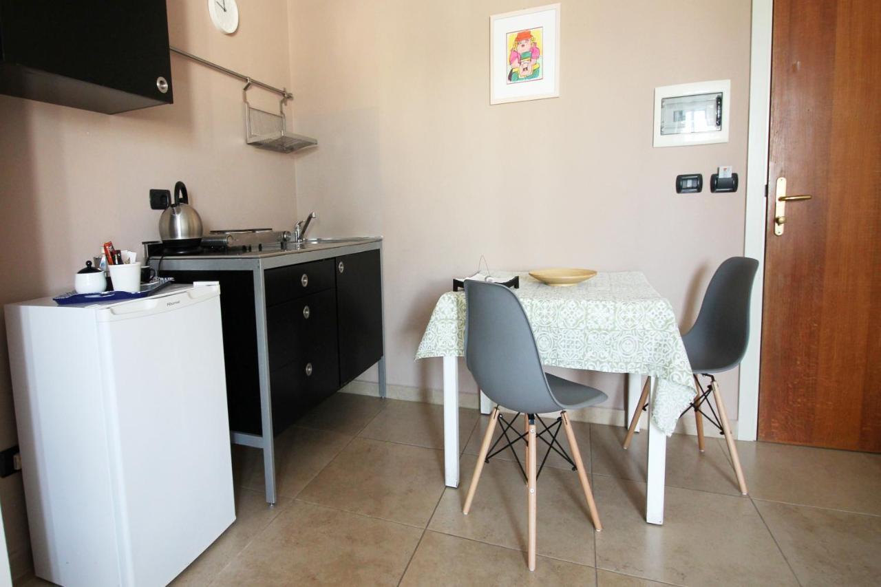 B&B Duca Lecce Bagian luar foto