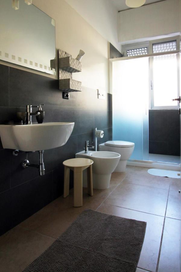 B&B Duca Lecce Bagian luar foto