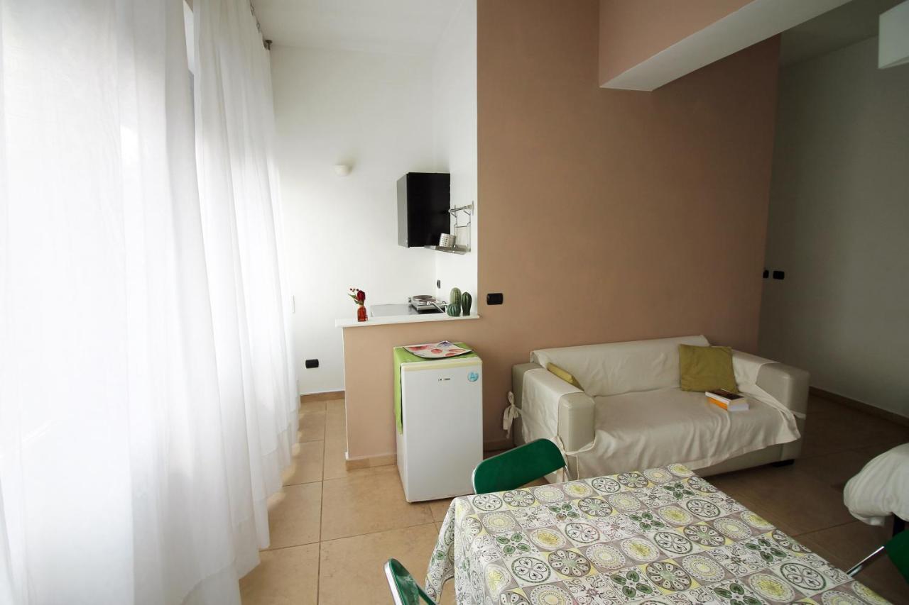B&B Duca Lecce Bagian luar foto