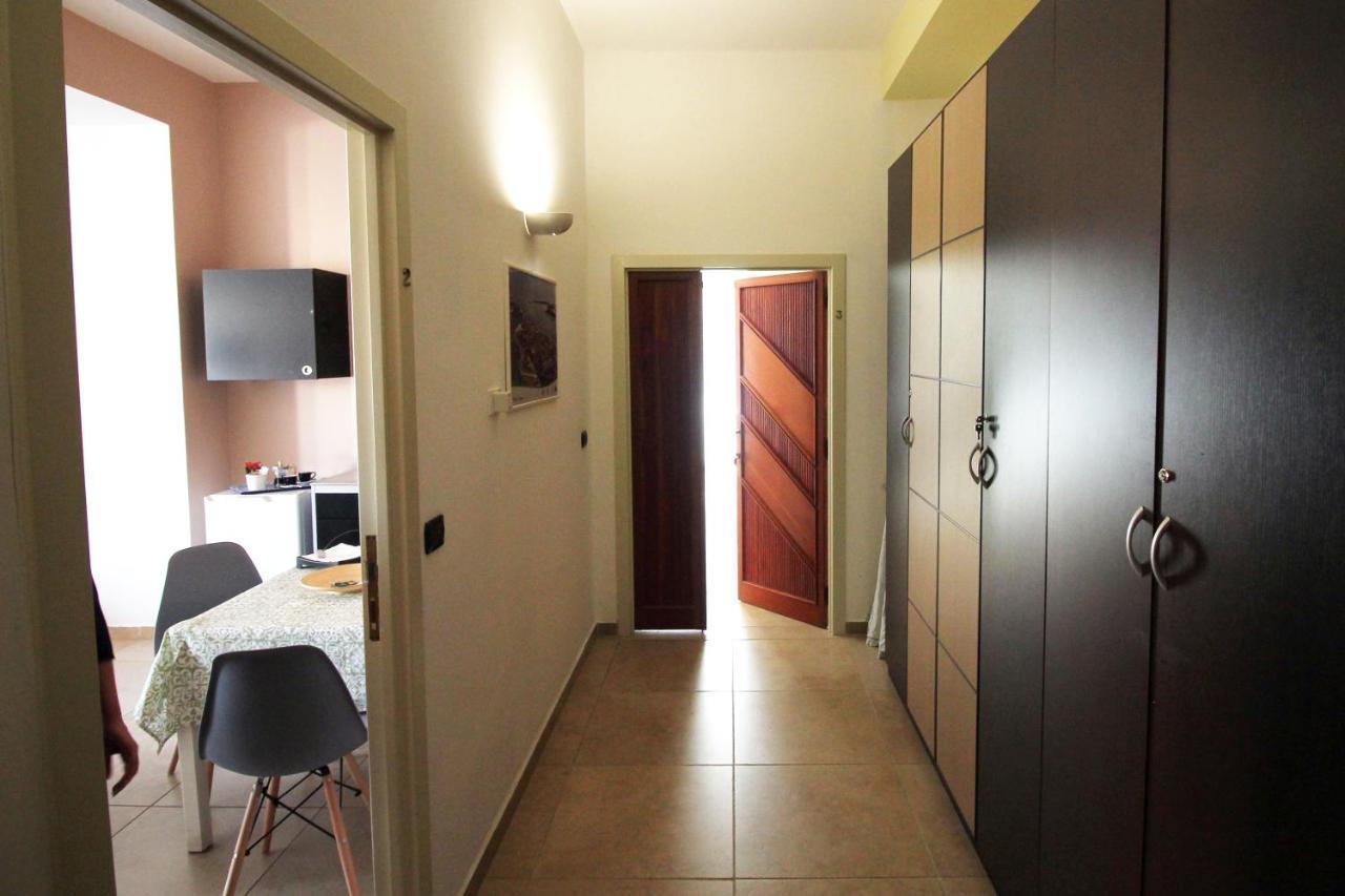 B&B Duca Lecce Bagian luar foto